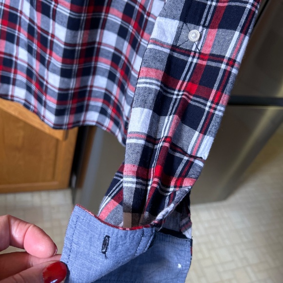 Tommy Hilfiger Shirt Size Medium - Picture 3 of 3